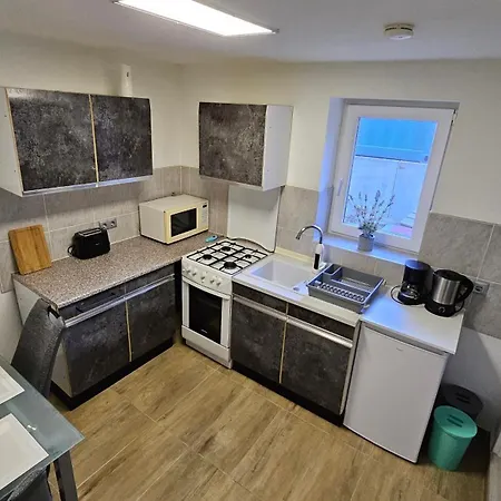 Lucky Star Apartment